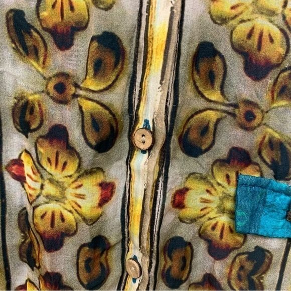 Hemant & Nandita 100% Silk Tunic - Picture 8 of 15